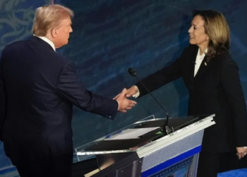 Kamala Harris y Donald Trump llegan a la elección empatados en las encuestas; se disputan siete estados clave