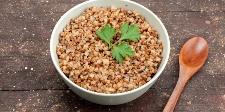 Si padeces algunas de estas enfermedades no puedes consumir quinoa; contiene altos niveles de potasio