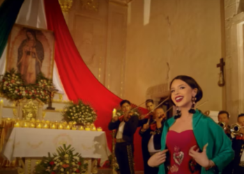 Explotan contra Ángela Aguilar tras rumores de que cantará ‘Las Mañanitas’ a la Virgen de Guadalupe: “Con eso no se juega”