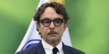 Quién es Gabriel Quadri, el exdiputado crítico de AMLO que se inscribió a la Pensión del Bienestar