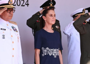 Fuerzas Armadas no sólo defienden a la población, apoyan al desarrollo del país: Sheinbaum