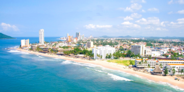Inicia la semana con cielo soleado y la temperatura continúa registrando descenso en Mazatlán