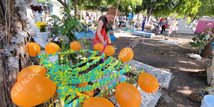 Culiacanenses recuerdan a sus ‘Angelitos’ este 1 de Noviembre