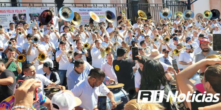Los Culichis “Jalan con la Banda” y apoyan a los músicos afectados por la violencia
