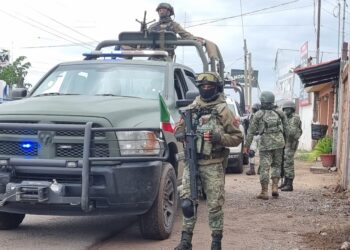 Enfrentamiento armado en La Bandera en Navolato durante la mañana de este domingo