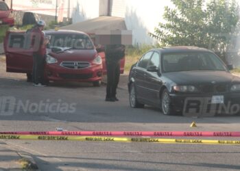 Localizan automóvil baleado en la colonia Sánchez Celis