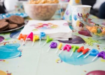 Mujer muere en la fiesta de cumpleaños de su hijo, tenía un dolor de muelas