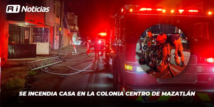 Se incendia casa en la colonia Centro de Mazatlán