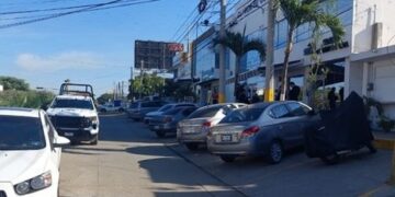 Hombre es baleado en el mercado el Conchi en Mazatlán