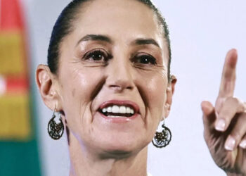 Sheinbaum anuncia que salarios de funcionarios de alto nivel no tendrá aumentos