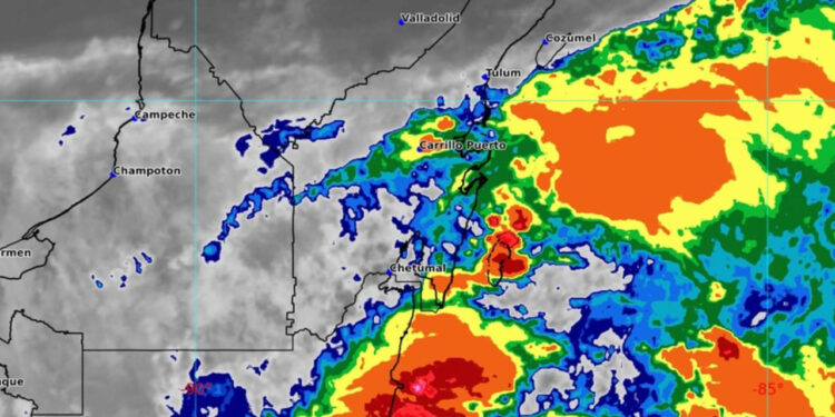 ‘Sara’ dejará lluvias intensas y fuertes vientos en el sureste de México