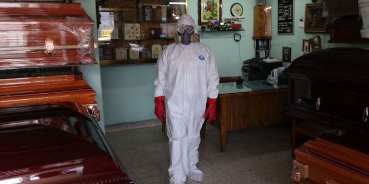 ¿Cuánto gana un embalsamador en México en 2024?