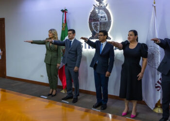 Rinden protesta 5 nuevos funcionarios en el gabinete estatal