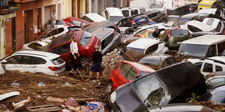 A pesar de diferencias, Sheinbaum brinda su solidaridad a Valencia tras paso de DANA que dejó más de 200 muertos