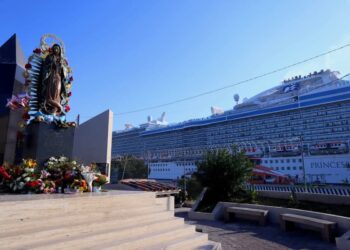 Mazatlán recibe el primer crucero de diciembre