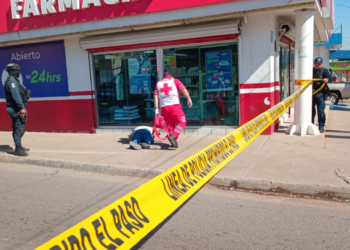 A plena luz del día asesinan a balazos a un hombre en la colonia Lázaro Cárdenas en Culiacán