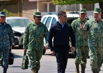 El Secretario de Seguridad Pública Federal llegó a la Novena Zona Militar en Culiacán