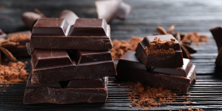El secreto del chocolate negro para mejorar tu salud y bajar el colesterol