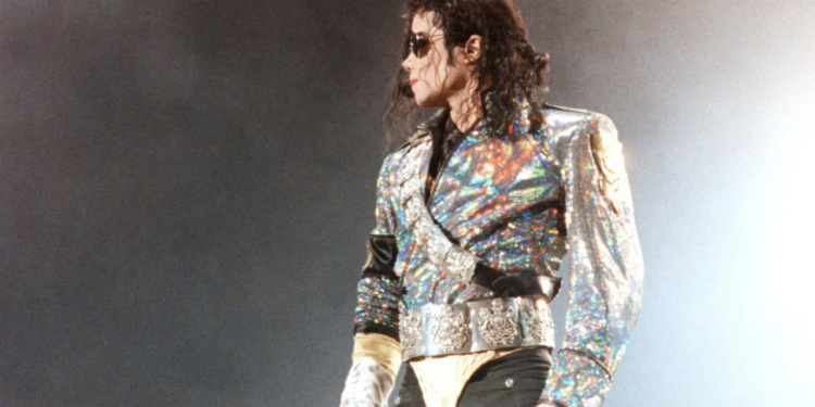 Encuentran música no conocida de Michael Jackson en un deposito abandonado de California