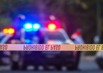 Joven muere al manipular un paquete: intentaba abrirlo con un arma blanca