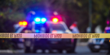 Joven muere al manipular un paquete: intentaba abrirlo con un arma blanca