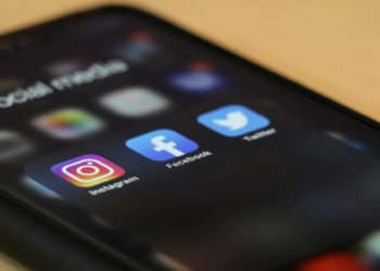 ¿Qué no debes publicar en redes sociales?