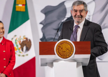 Sheinbaum anuncia botón de emergencia para paisanos en Estados Unidos