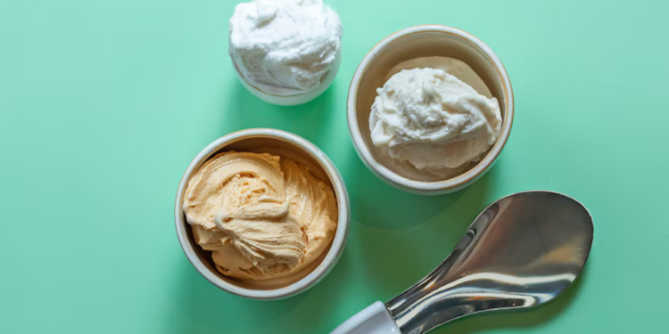Los beneficios que aporta el helado para la salud; contiene vitaminas A, D y B12