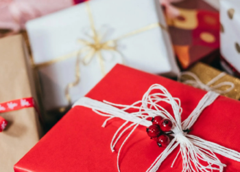 La magia de los regalos y los riesgos de exponerlos en redes sociales