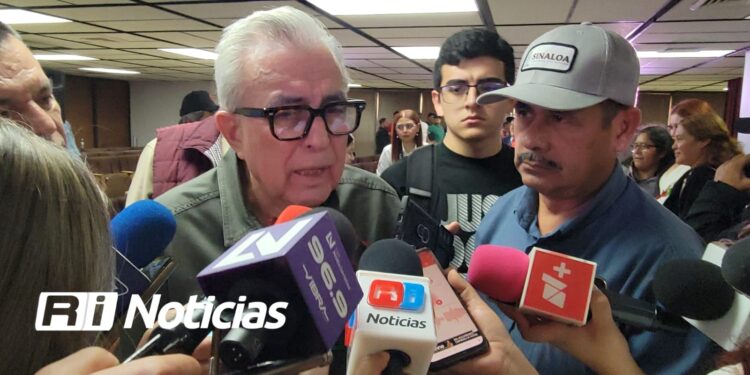 Gobernador entrega apoyos a pescadores 176 cooperativas con permiso de camarón en Sinaloa