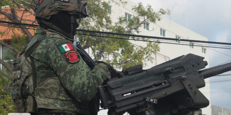 Por hechos violentos, Mazatlán podría blindarse con presencia militar; “dependerá del gobierno federal”: SSPM