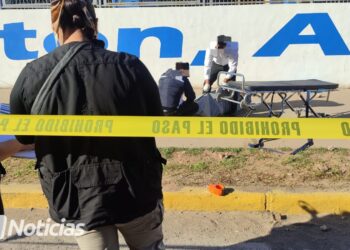 Adulto mayor muere mientras caminaba por avenida Ejército Mexicano