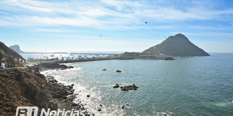 Inauguran oficialmente la “Farolesa” Zip Line en Mazatlán