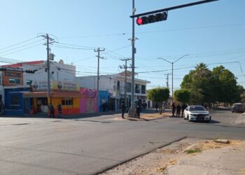 Elementos Militares y federales catean inmueble en la colonia Terranova al surponiente de Culiacán