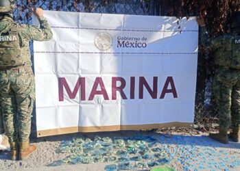 Armada de México asegura dosis de presunta droga en Mazatlán, Sinaloa