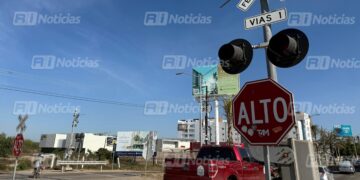 Mazatlán arranca 2025 sin plumas ferroviarias; también “desaparecieron” las de la Av. Peche Rice