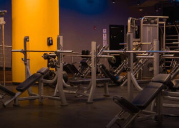 Denuncian grabación ilegal en vestidores de gimnasio Smart Fit en Veracruz; ¿aplica Ley Olimpia?