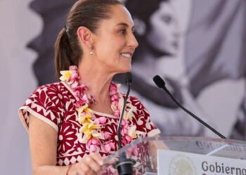 Claudia Sheinbaum promete destinar 800,000 pesos para programas sociales de 2025