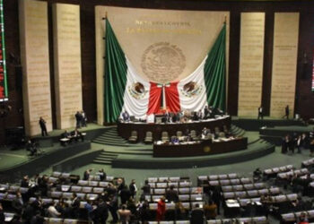 Diputados aprueban propuestas a favor de migrantes; recibirán apoyo en materia de vivienda, educación y salud