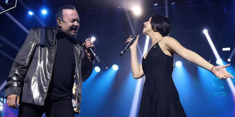 Haters de Ángela Aguilar llenan dinámica de Pepe Aguilar con mensajes de apoyo a Cazzu: “La Cueva” y “Cazzualidades”