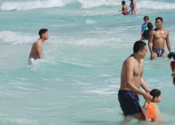 Sol, arena y mar: ¿Cuándo son las vacaciones de Semana Santa 2025?