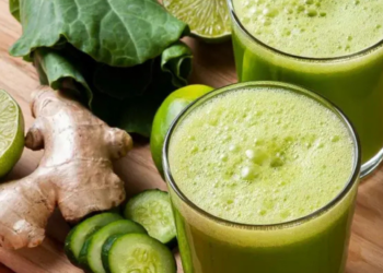 ¿Cada cuándo se recomienda tomar jugo verde y qué beneficios tiene?