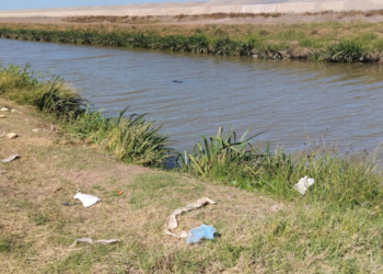 Encuentran cuerpo flotando en canal de riego en la sindicatura de Costa Rica