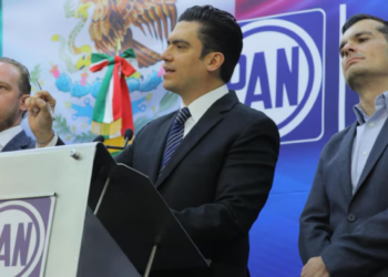 PAN propone fijar en 20 pesos el precio de la gasolina por litro: “Costo puede bajar si existe voluntad”
