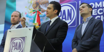 PAN propone fijar en 20 pesos el precio de la gasolina por litro: “Costo puede bajar si existe voluntad”