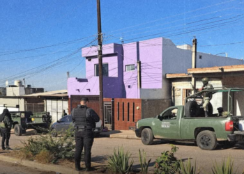 Rescatan a dos presuntos secuestrados en vivienda de la Flores Magón en Mazatlán