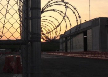 Sheinbaum reprueba que EE.UU. envíe a migrantes a la base naval de Guantánamo