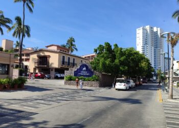 Mazatlán mantiene buena afluencia de visitantes este fin de semana