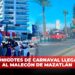 Monigotes de Carnaval llegan al malecón de Mazatlán