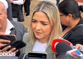 Gobierno de Mazatlán va por eliminar papel en áreas del Municipio